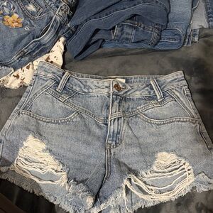 Trendy Blue Distressed Jean Shorts